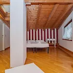 Bnbest Walk In Duomo 4-6 Pax Apartman Milánó