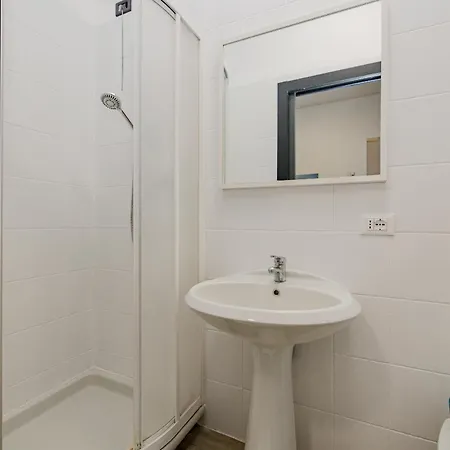Bnbest Walk In Duomo 4-6 Pax Apartment Milan