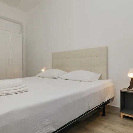 Bnbest Walk In Duomo 4-6 Pax Apartment *
